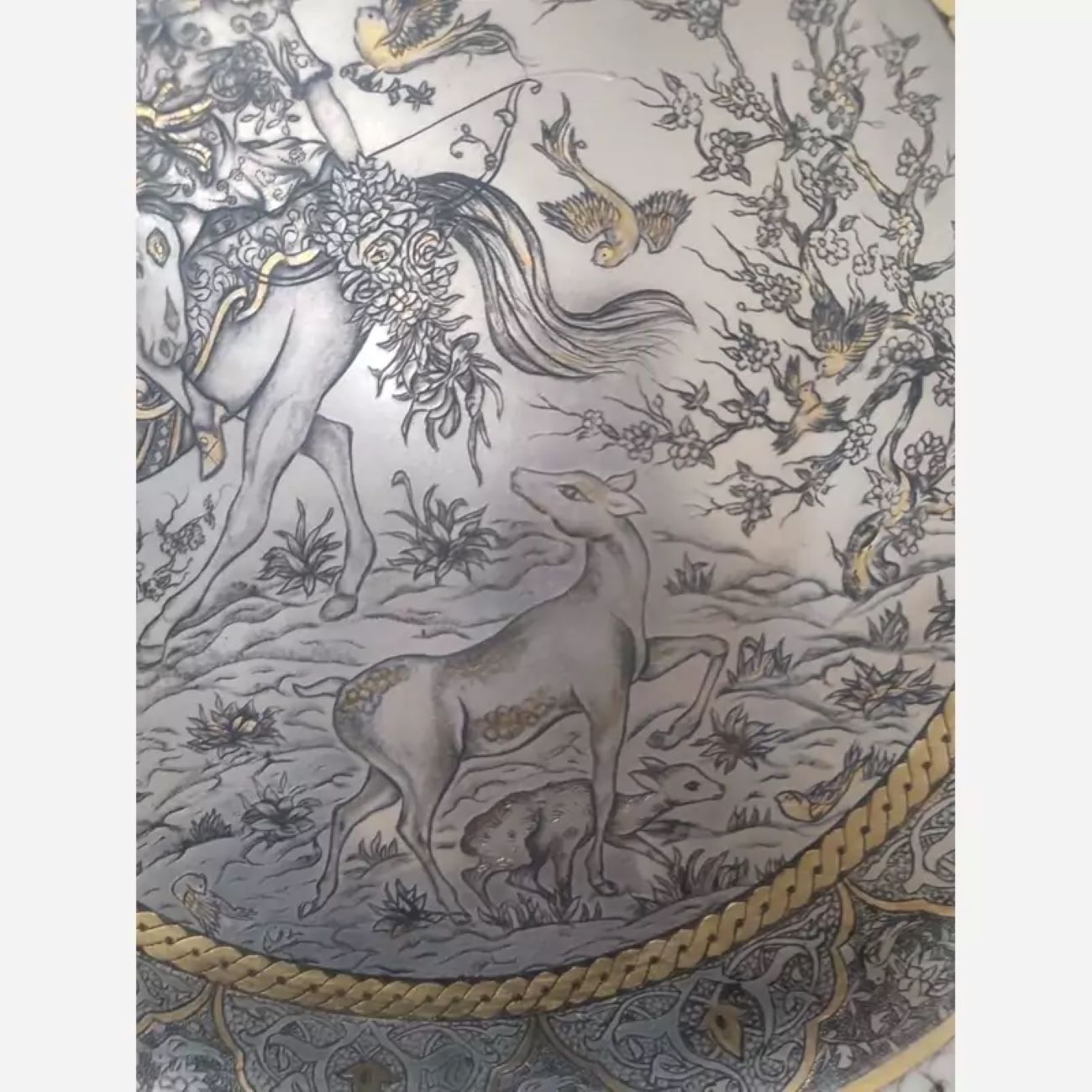 Perzisch Messing Dienblad – Zilver Tin-gecoat met Gedetailleerde Gravure