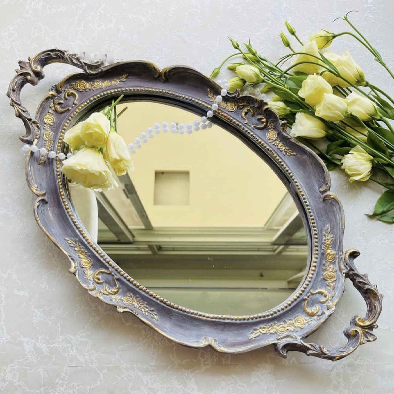 Polyresin Dienblad – Handgemaakt Sierlijke Accenten & Spiegelafwerking Paars