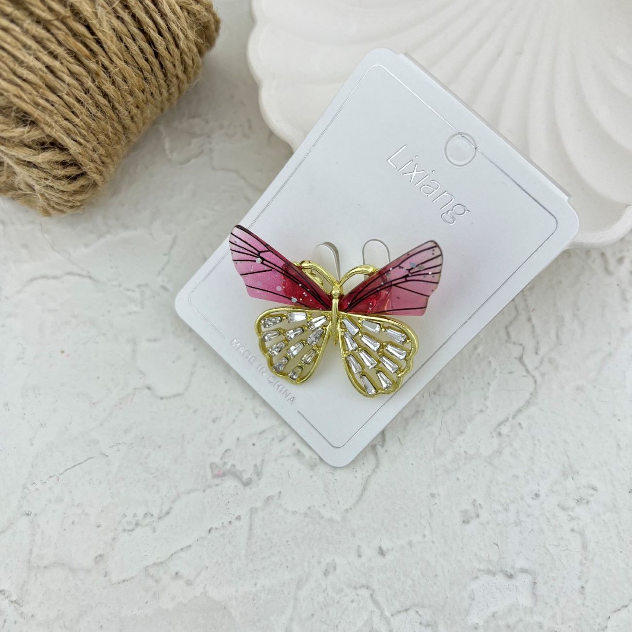 Trendy Dames Broche – Vlindermodel voor een Vrouwelijke Touch