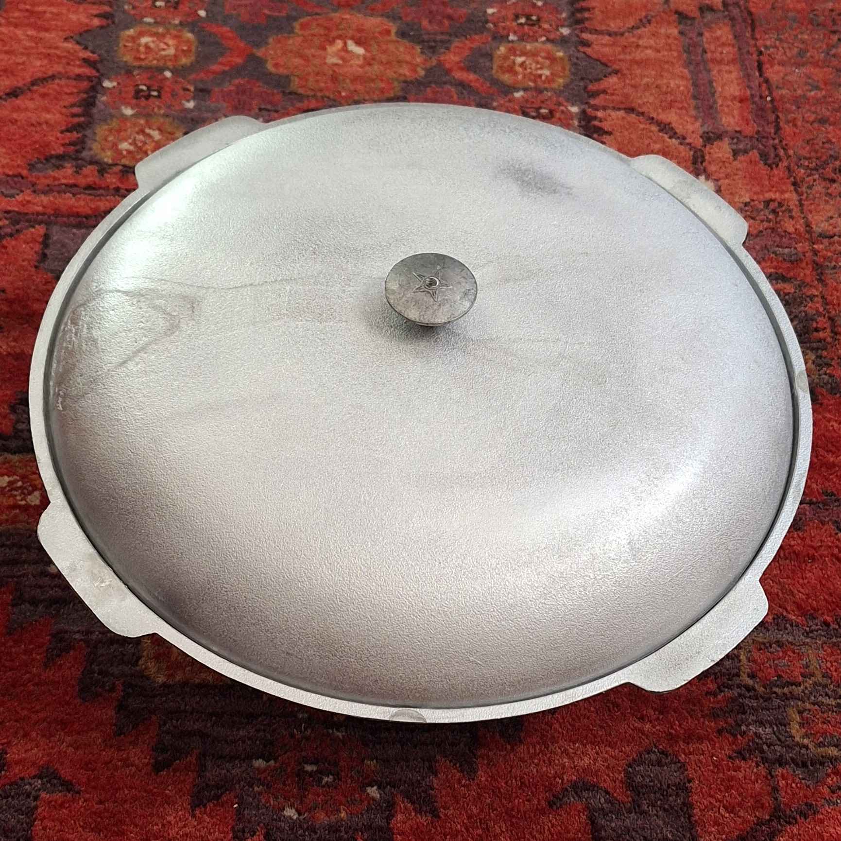 Gietijzeren Kazan Pot – Geschikt voor Buiten Koken met Deksel