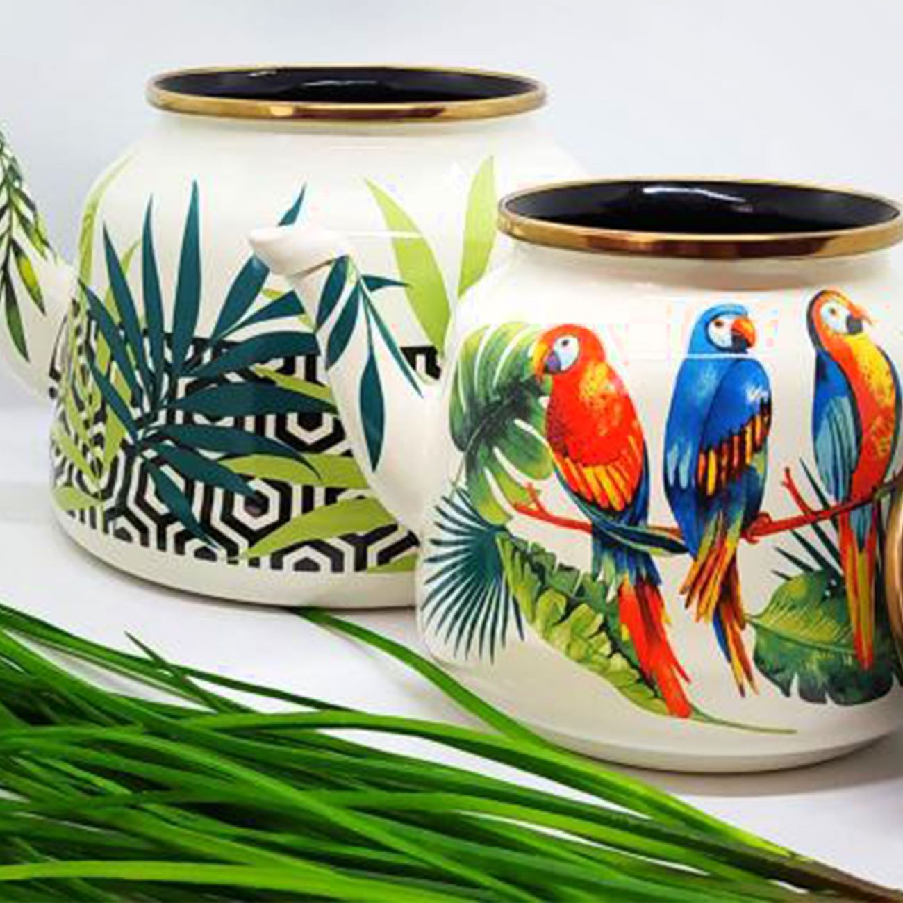 Wit Emaille Ketel- & Theepotset – Bloemen & Vogels