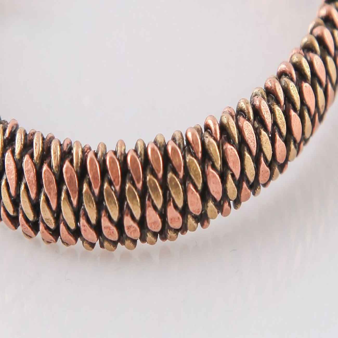 Koperen Manchet Armband – Klassiek & Minimalistisch Ontwerp Geschikt voor Stapelen of Solo Stijl
