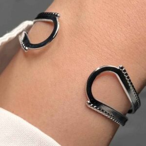 Verstelbare Manchette Armband voor Vrouwen – Trendy Sieraad Geschikt voor Dagelijks Gebruik