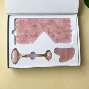 Gezichtsroller Massage Set in Rozenkwarts Edelsteen Inclusief Slaap Oogmasker