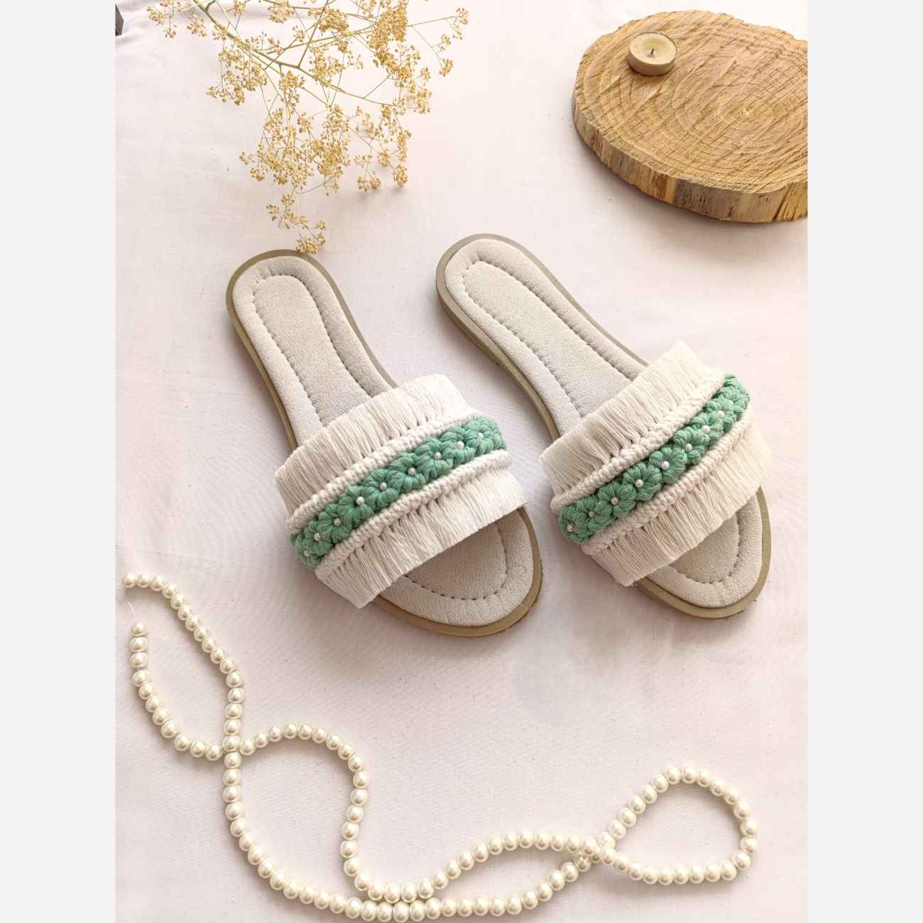 Handgemaakte Macramé Sandal Slipper – Kamille Bloem