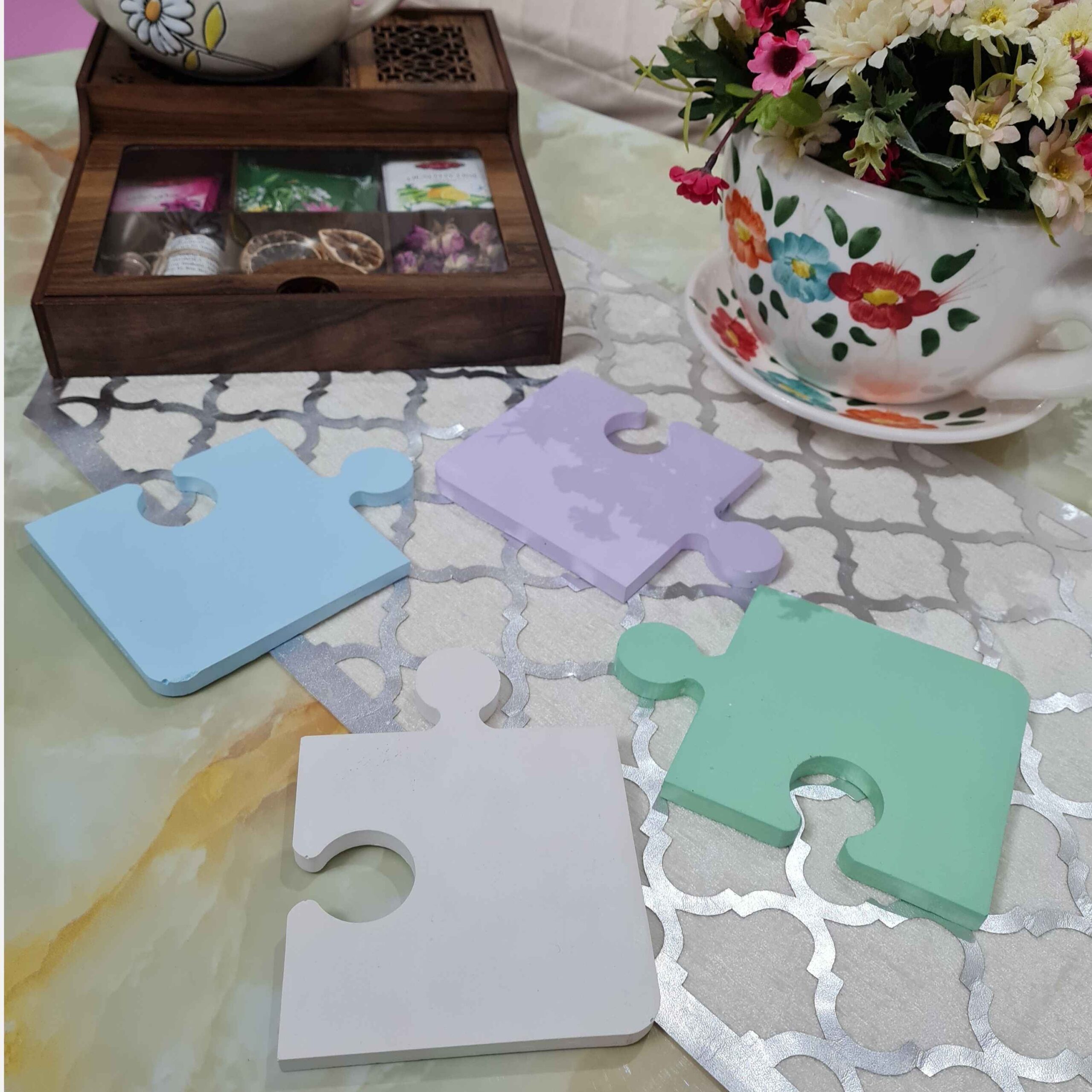 Stenen Onderzetters in Puzzelontwerp 4-pack – Minimalistische Oppervlaktebescherming in Stijl
