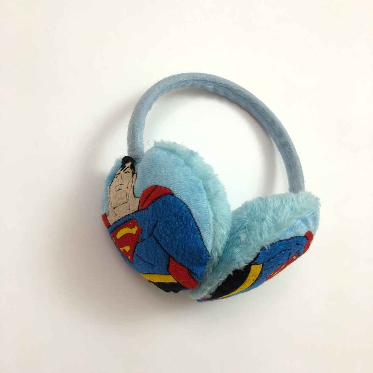 Kinder Oorwarmers met Superman Design