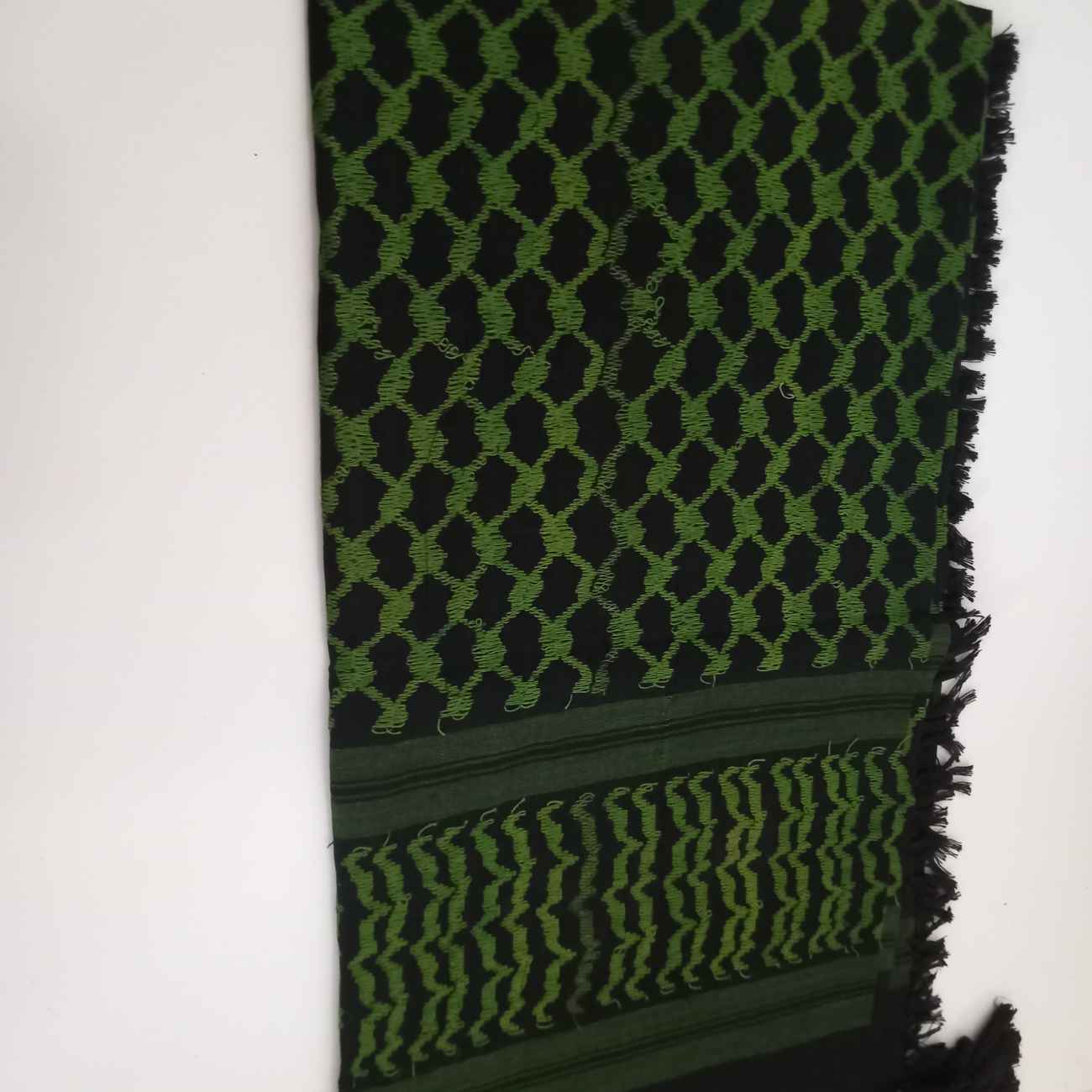 Shemagh Sjaal Stijl – Traditionele Arabische Geruite Hoofdbedekking