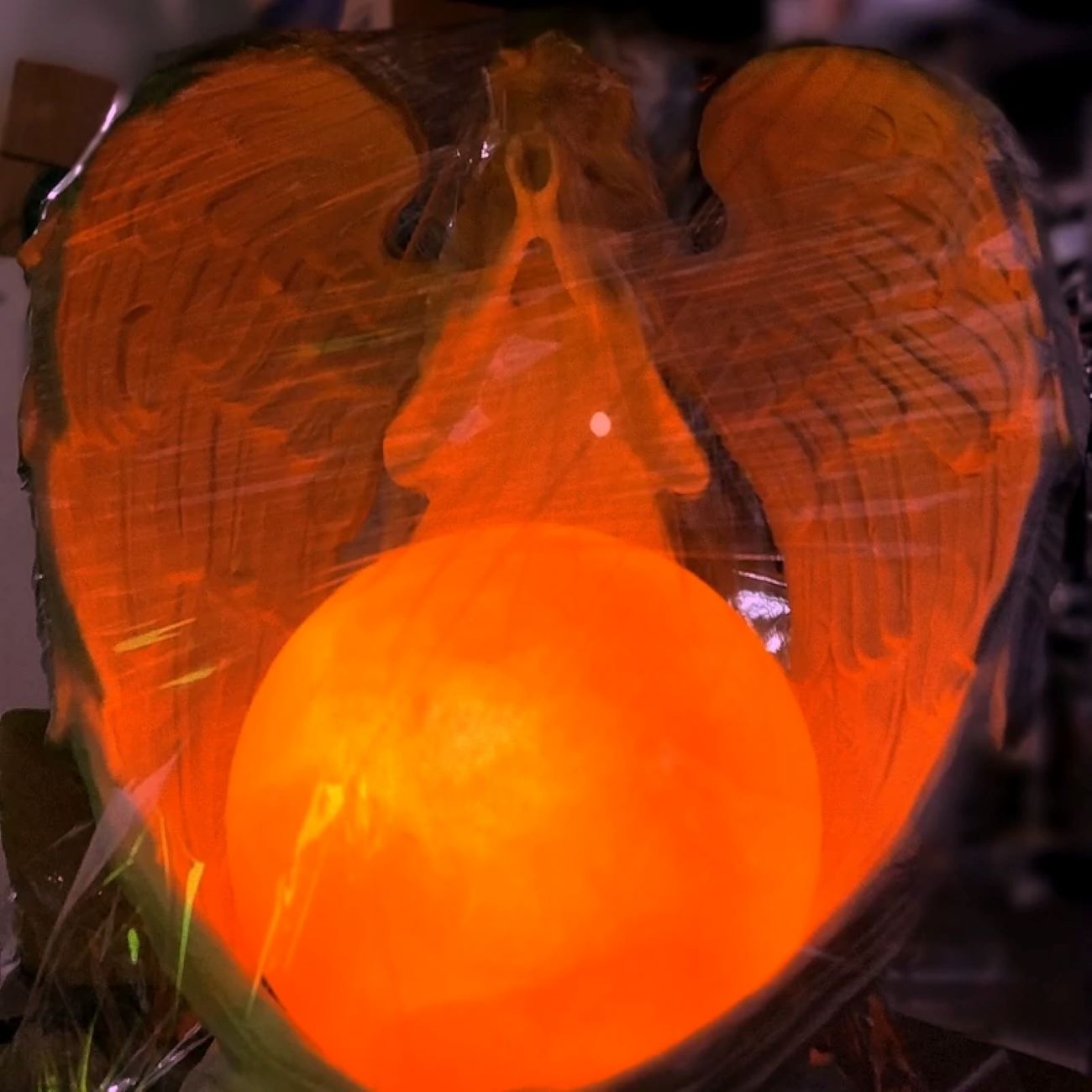Zoutlamp Engel met Zoutbol – Decoratieve Nachtlamp
