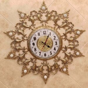 Vintage Stijl Messing Wandklok met Bloemmotief