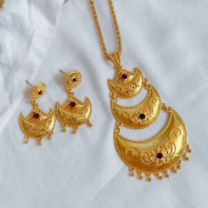 Elegante Mehak messing sieradenset met oorbellen