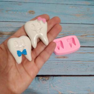 Silicone Kaarsmal – Tand Ontwerp (Roze)
