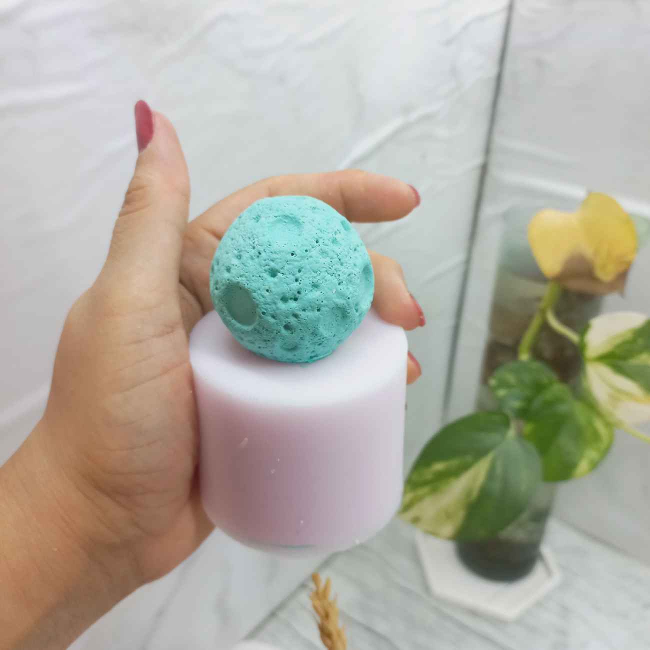 Silicone Kaarsmal – Maan Ontwerp (Lichtroze)
