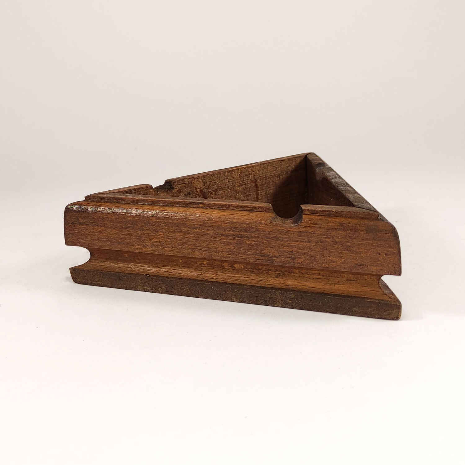 Rustieke Houten Asbak – Stijlvolle Tafelaccessoire